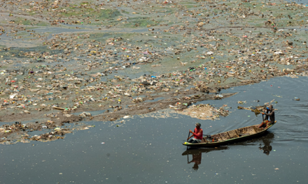 Ancaman Pada Danau: Pencemaran Dan Kerusakan Lingkungan