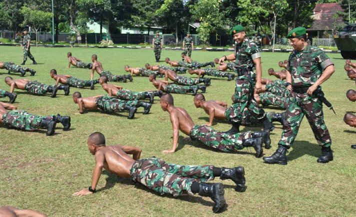 Latihan Dasar Yang Biasanya Dijalani Peserta Wajib Militer