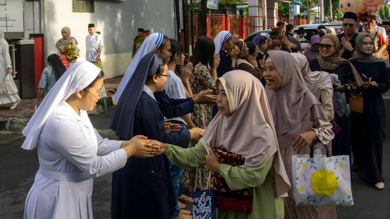 Peran Tokoh Publik Dalam Menjaga Kerukunan Umat Beragama