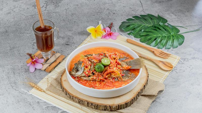 Sambal Pecak: Sensasi Pedas Segar Khas Nusantara