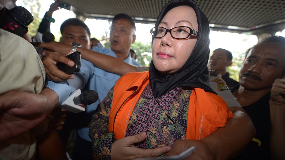 Politik Dinasti Di Indonesia: Dampak Dan Kontroversinya