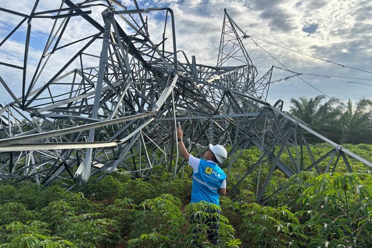 Kerusakan 12 Tower Transmisi Picu Gangguan Layanan