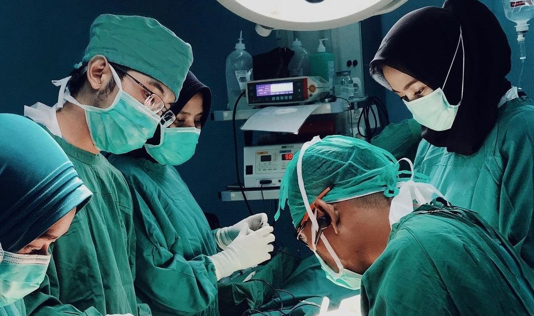 Perjalanan Menjadi Dokter Di Indonesia Dari Nol