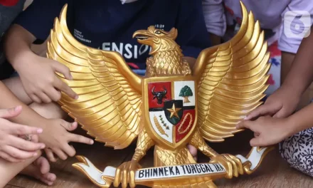 Bhinneka Tunggal Ika: Makna Persatuan Keberagaman Indonesia