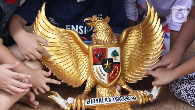 Bhinneka Tunggal Ika: Makna Persatuan Keberagaman Indonesia