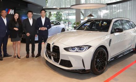 Perpaduan Teknologi BMW, Performa, Dan Kemewahan Otomotif
