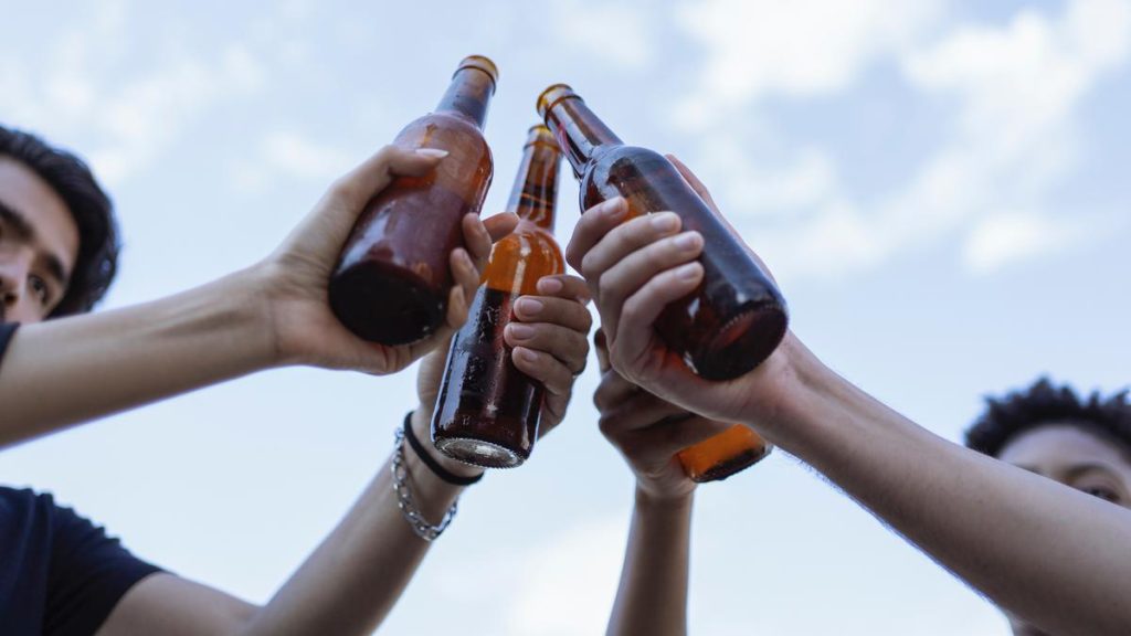 Alkohol Dan Tubuh: Memahami Dampak Konsumsi Bagi Kesehatan