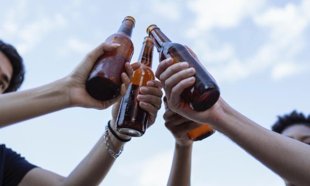 Alkohol Dan Tubuh: Memahami Dampak Konsumsi Bagi Kesehatan